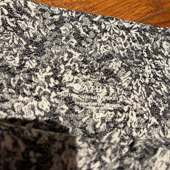 Athleta 3 piece bundle! - Picture 5 of 7